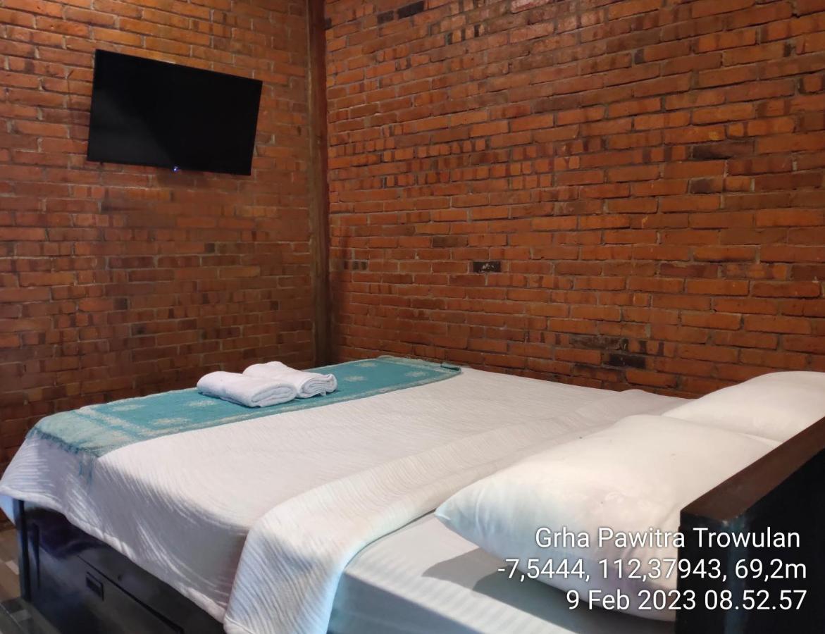 Grha Pawitra Trowulan Appartement Buitenkant foto